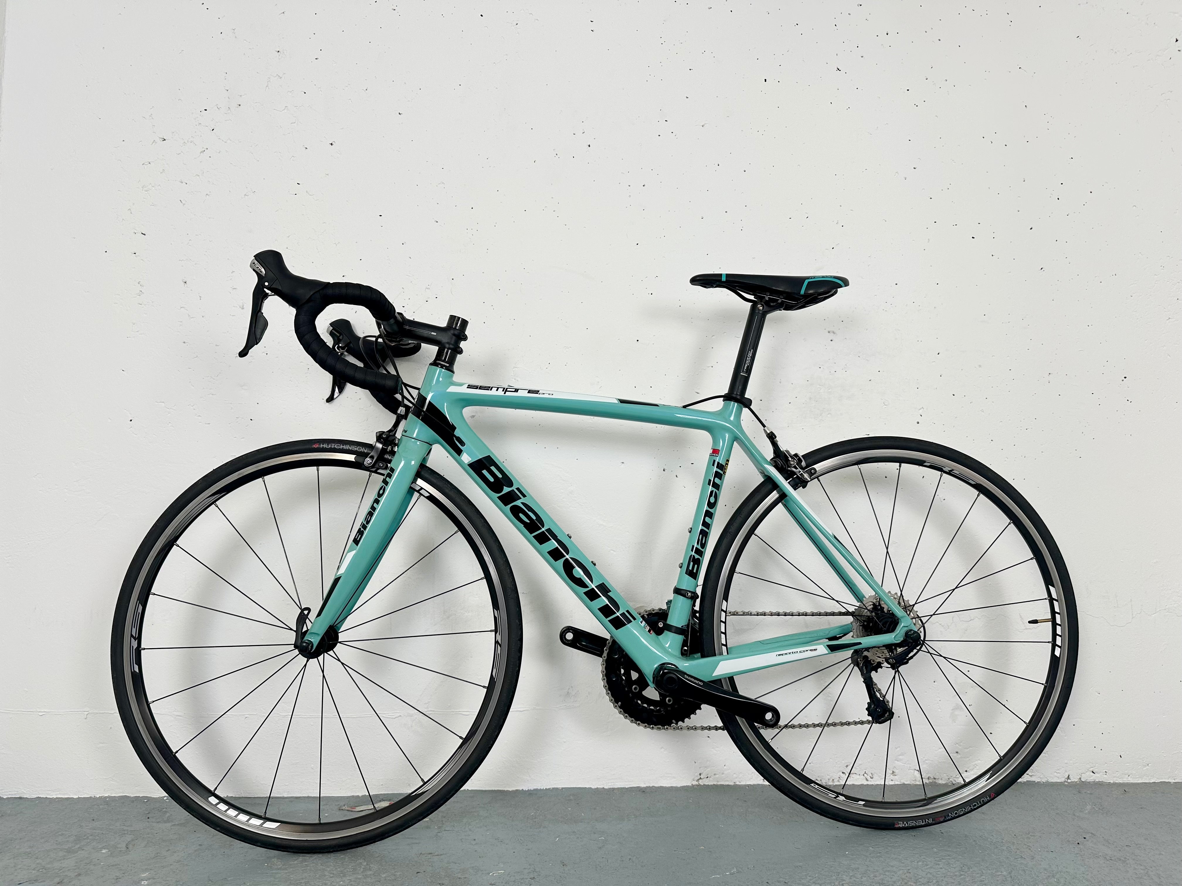 Bianchi Sempre Sport Shimano 105 Taille 53 / Roues Shimano RS