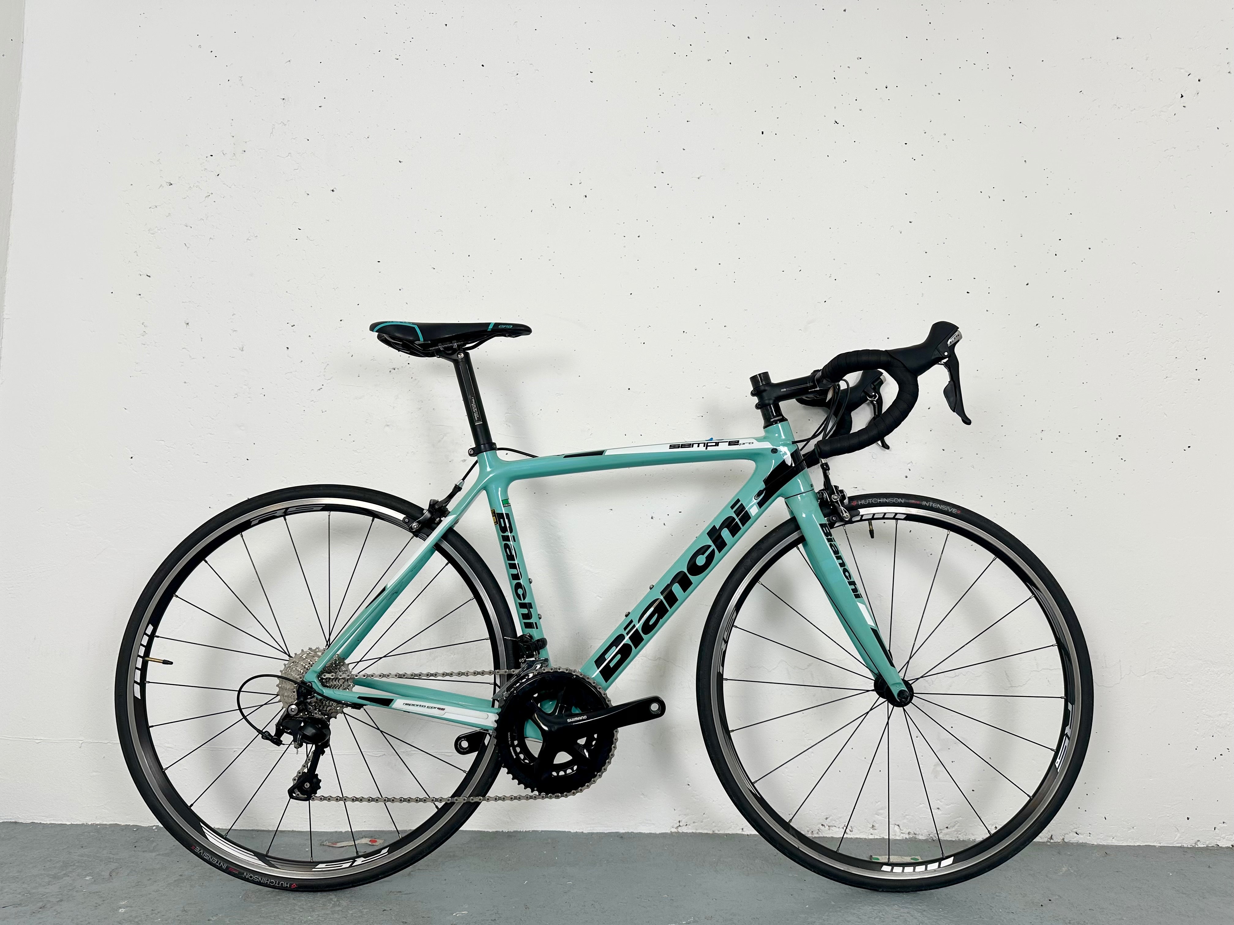 Bianchi Sempre Sport Shimano 105 Taille 53 / Roues Shimano RS