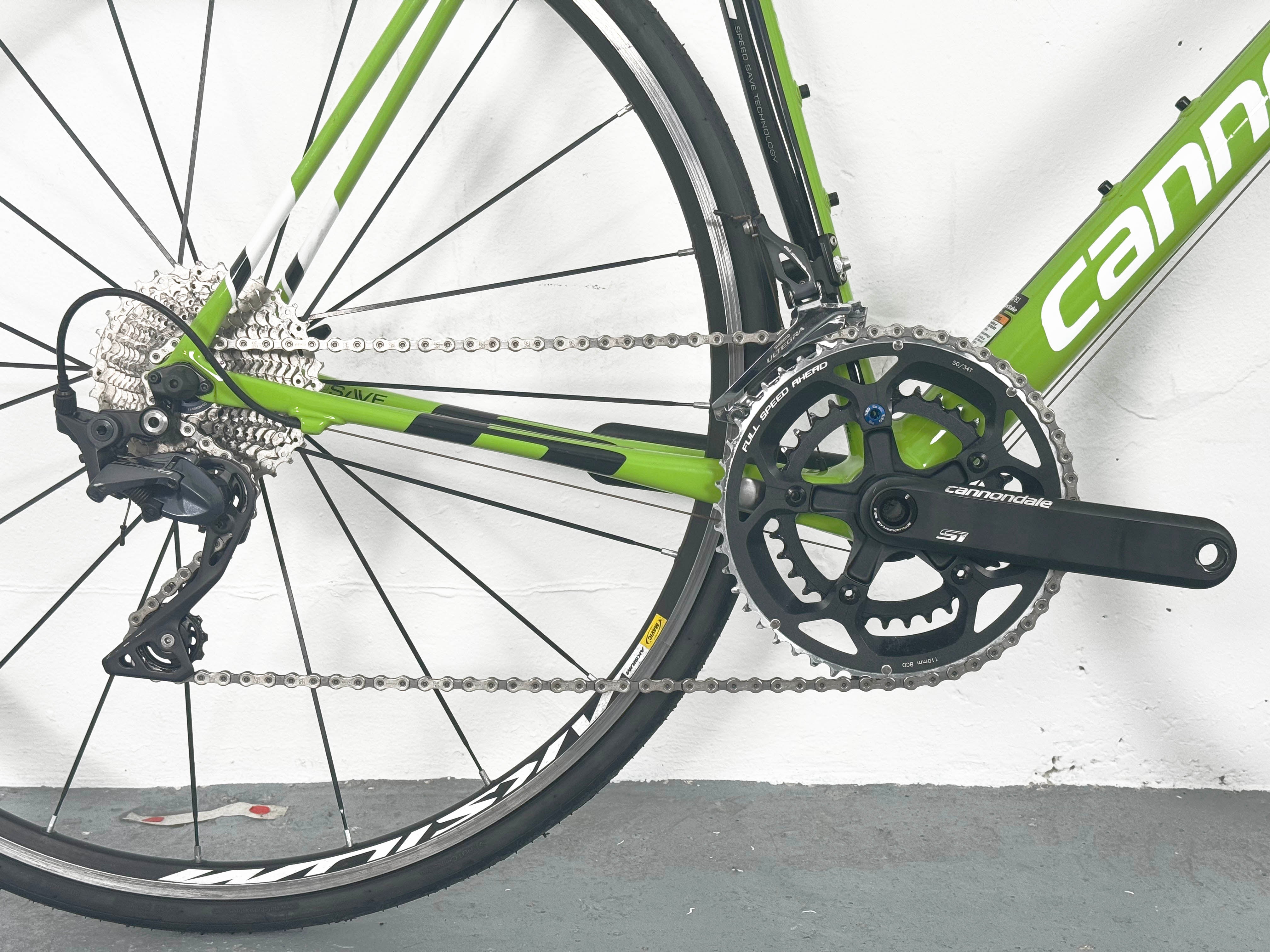 Cannondale Supersix EVO Shimano Ultegra Taille 54 / Roues Mavic Aksium