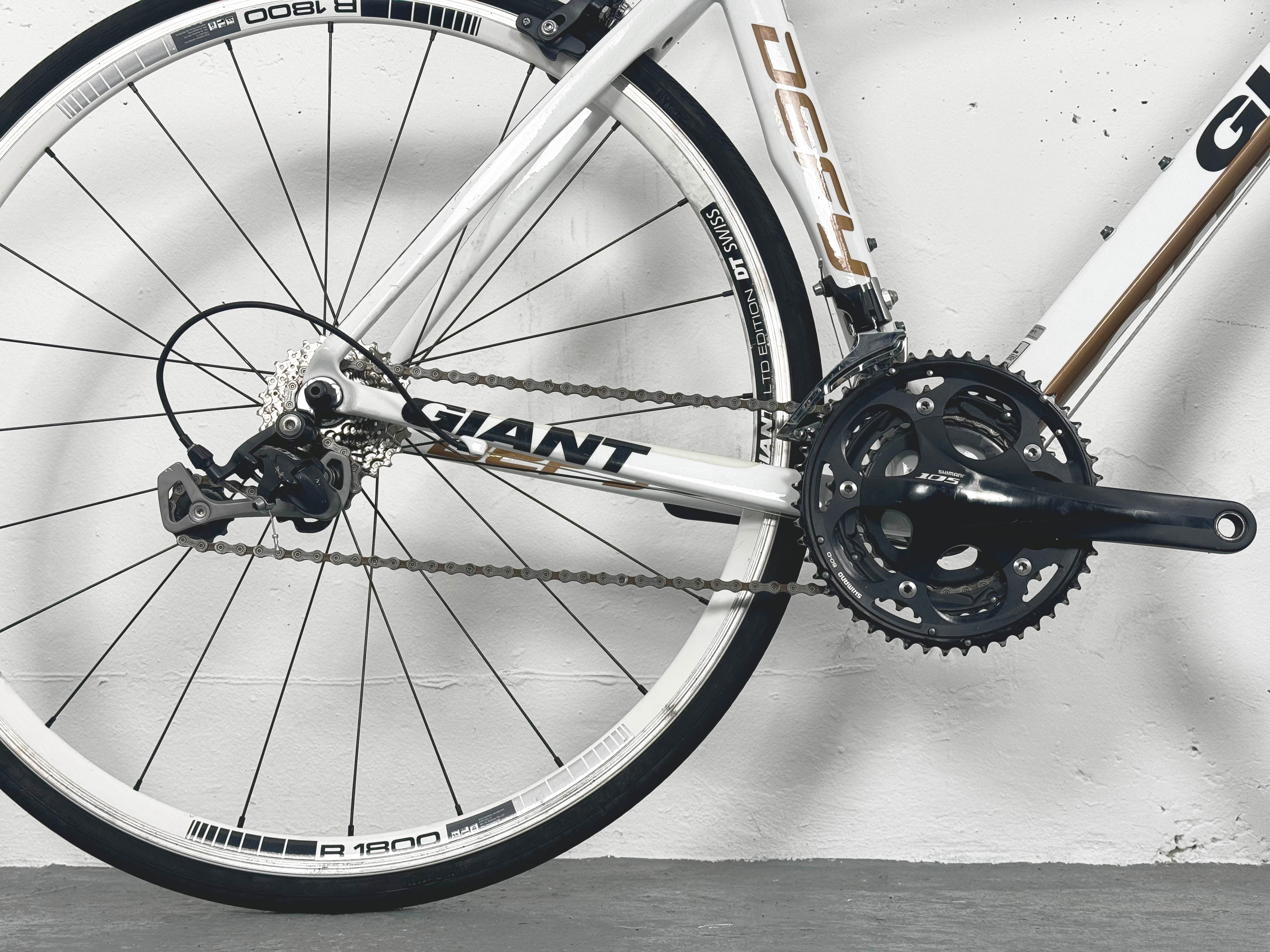 Giant Defy Advanced 2 Shimano 105 Taille M/L / Roues DT Swiss R1800