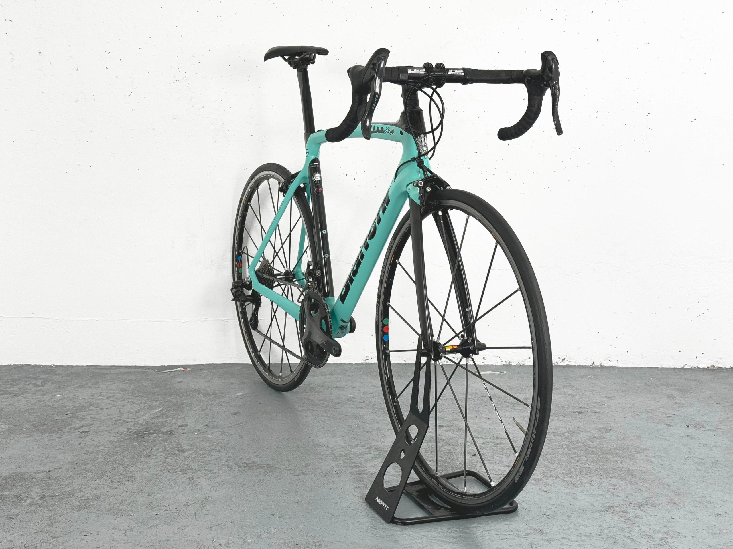 Bianchi Oltre XR4 CV Campagnolo Record 12 Taille 56 / Roues Ksyrium R-Sys Premium